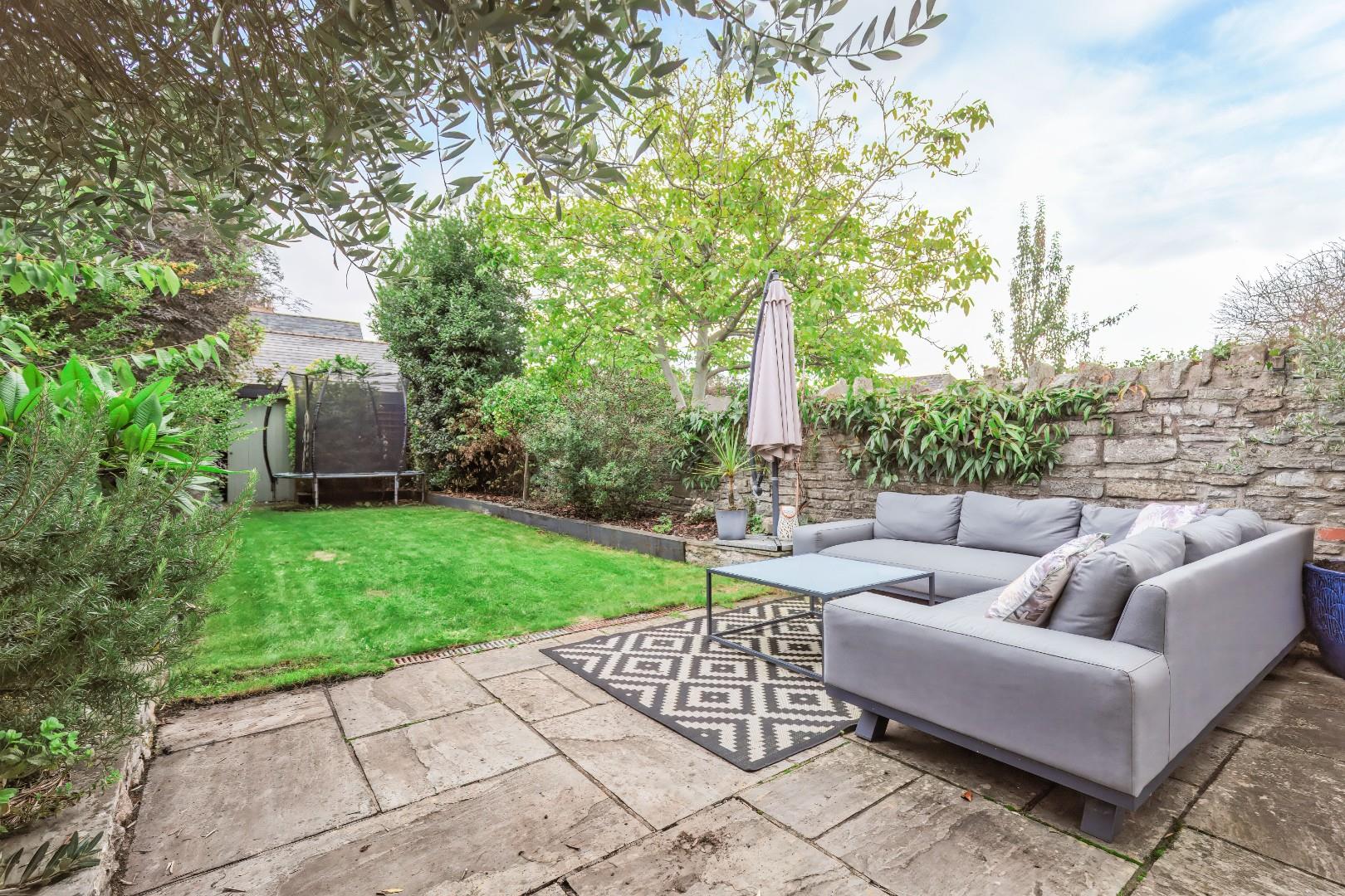 90 Stanwell Road, Penarth, CF64 3LP
